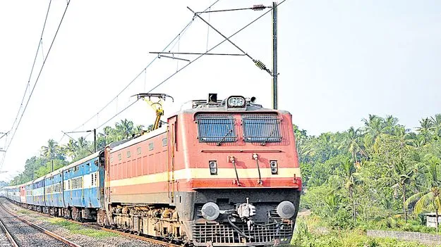 Railway Fare Hike: జూలై ఒకటి నుంచి రైల్వే చార్జీలు స్వల్పంగా పెంపు