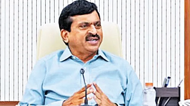 Ponguleti: మహిళలకు స్టాంప్‌ డ్యూటీ తగ్గింపు