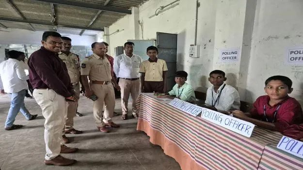 విద్యార్థులకు ఎన్నికలపై అవగాహన ఉండాలి