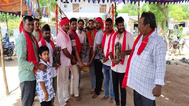 అభయాంజనేయస్వామి ఆలయ ప్రతిష్టాపన వేడుకలు