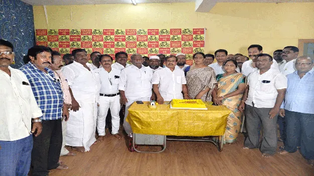 ఘనంగా ఏడాది పాలన సంబరాలు