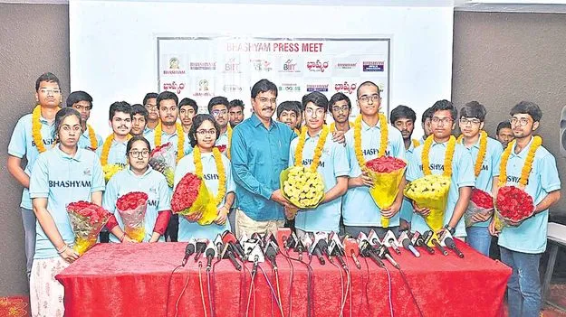 JEE Advanced: సంచలనం సృష్టించిన భాష్యం విద్యార్థులు