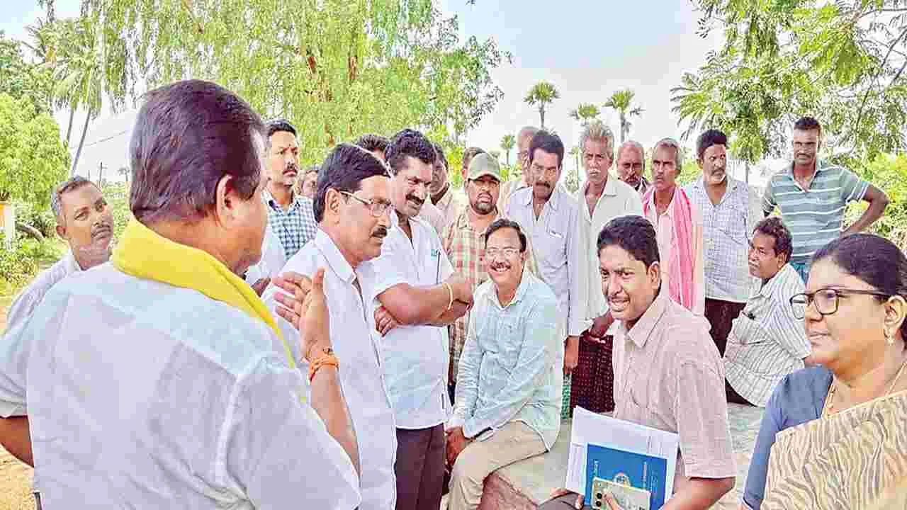  నీరు సముద్రం పాలవుతున్నా. శివారు గ్రామాలకు సాగునీరు ఇవ్వరా..?