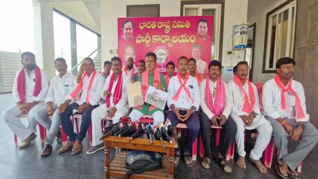 అక్రమ దందాలను అడ్డుకుంటాం 