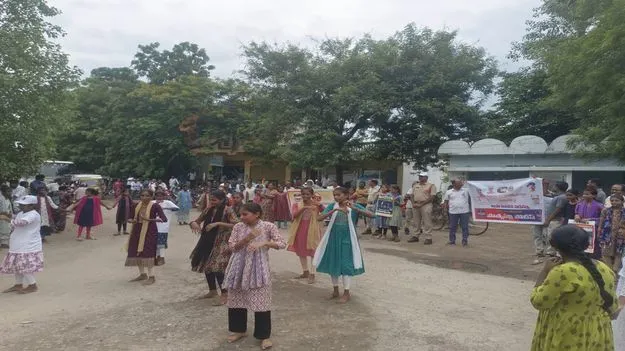 యువత మత్తు పదార్థాలకు దూరంగా ఉండాలి 