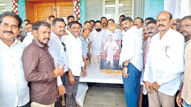 రైతన్నలకు అండగా..