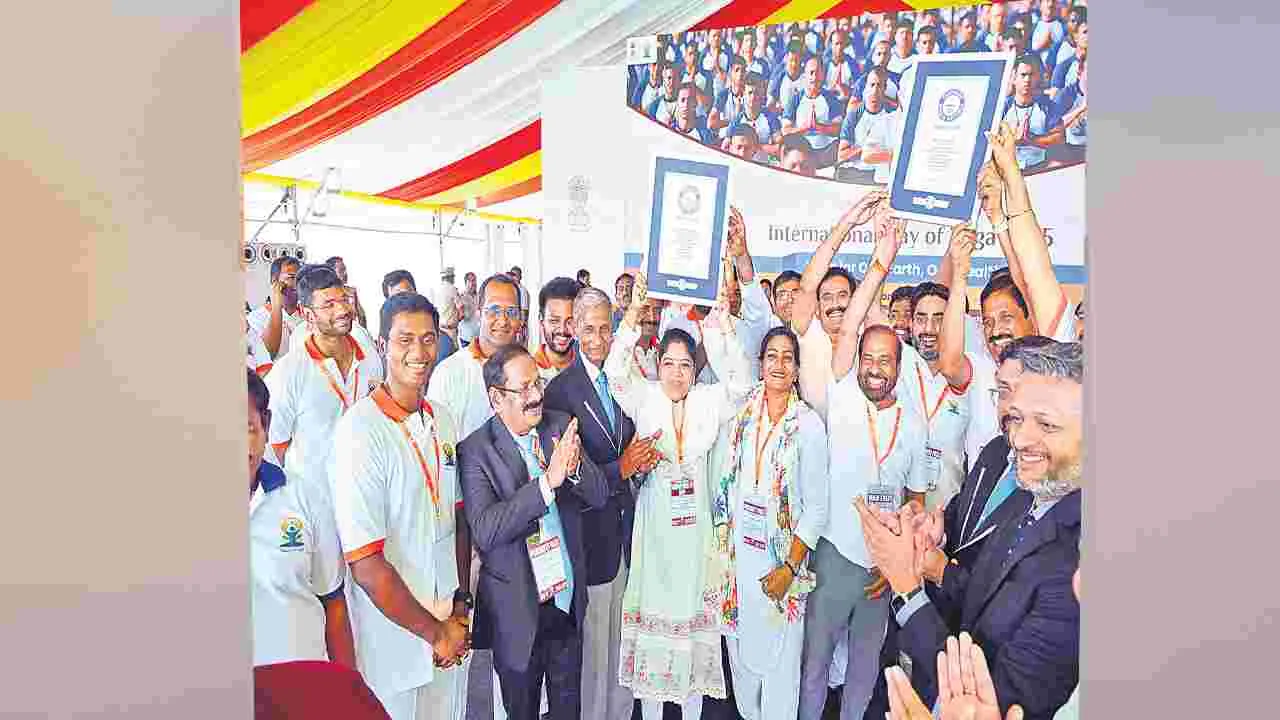 Guinness Records: యోగాంధ్రకు 2 గిన్నిస్‌ రికార్డులు