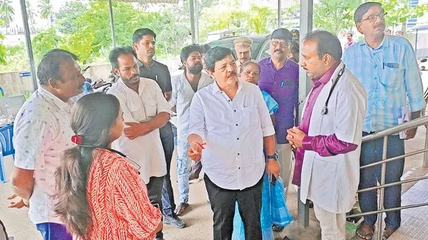 24 గంటలూ వైద్యం అందాలి