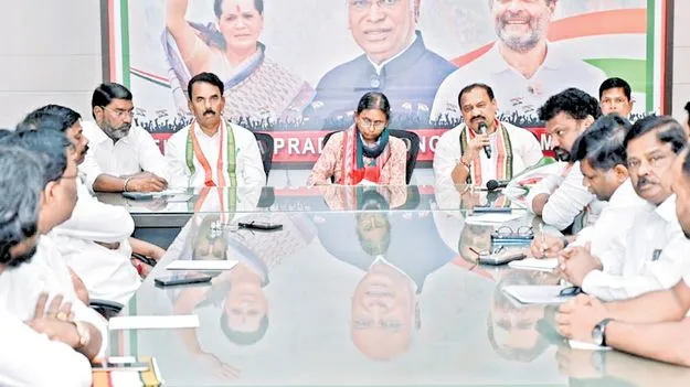 Congress: పథకాలే ప్రచారాస్త్రాలు!
