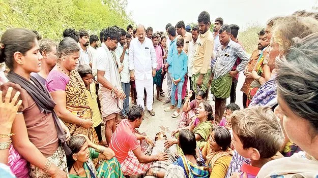    రోడ్డు ప్రమాదంలో రైతు మృతి  