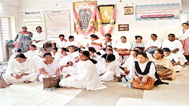 పదోన్నతుల్లో ఎందుకింత జాప్యం?