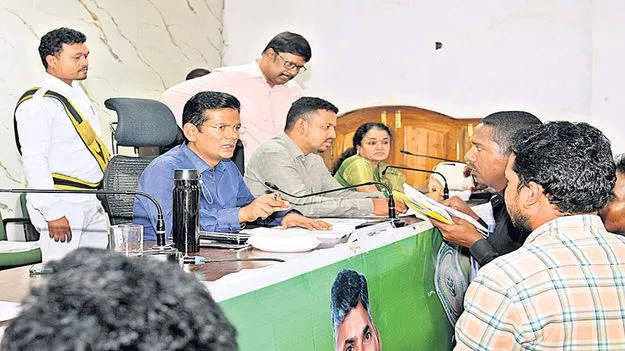 సమస్యల పరిష్కారానికి ప్రత్యేక శ్రద్ధ