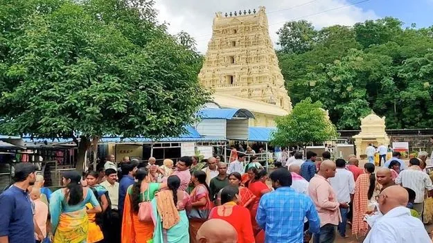 గోవిందా.. గోవిందా..