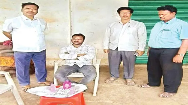 అడంగల్‌లో పేరు మార్పునకు రూ.50 వేలు లంచం