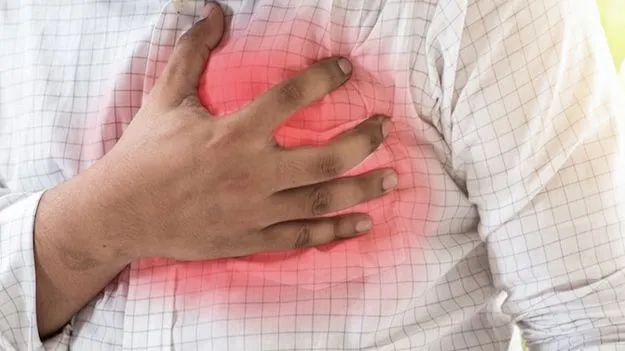 Heart Disease: పాతికేళ్లకే కుప్పకూలుతున్నారు!