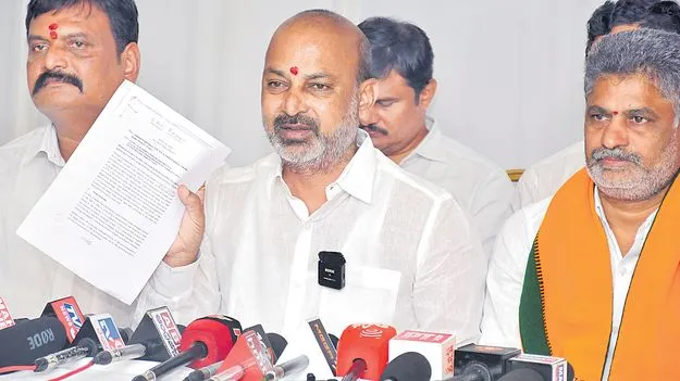 Bandi Sanjay: కాళేశ్వరం విచారణ సీబీఐకి ఇవ్వాలి