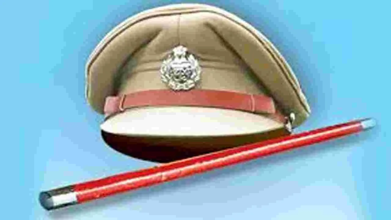 రాష్ట్రంలో ఏడుగురు ఐపీఎస్ అధికారుల బదిలీ
