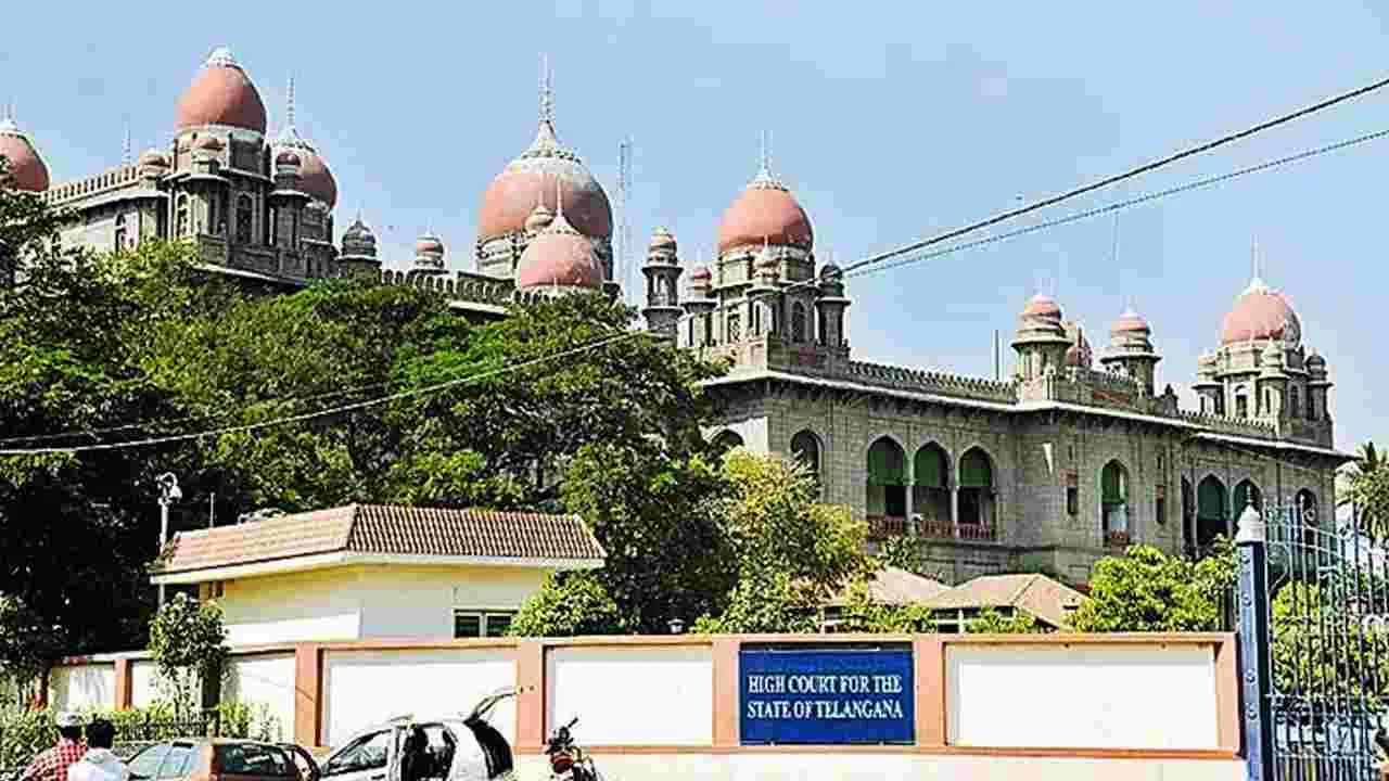 High Court: ధిక్కరణ కేసులో ఐఏఎస్‌‌లపై హైకోర్టు ఆగ్రహం