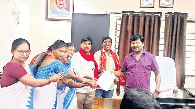 దేశవ్యాప్త సమ్మెను విజయవంతం చేయాలి