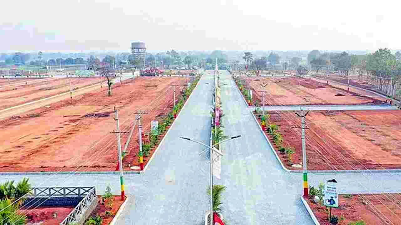 గచ్చిబౌలిలో గజం రూ.2.22 లక్షలు!