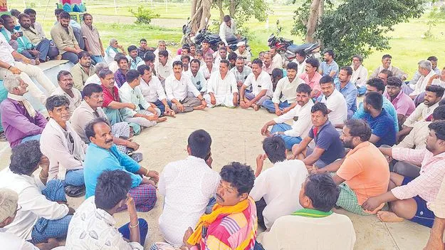 Kamareddy: గ్రామాల్లో మద్యపానాన్ని నిషేధిస్తూ తీర్మానం