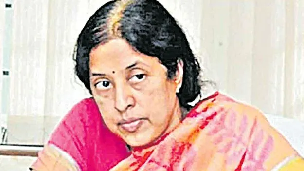 OMC Mining Case: ఐఏఎస్ శ్రీలక్ష్మి పూర్తిస్థాయి విచారణ ఎదుర్కోవాల్సిందే!