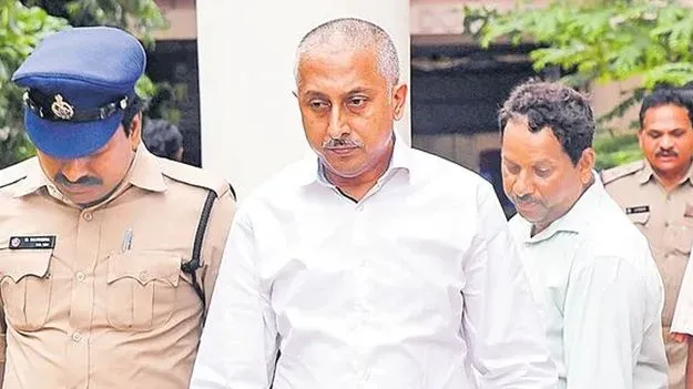 గ్రూప్‌-1కేసులో మధు రిమాండ్‌ పొడిగింపు