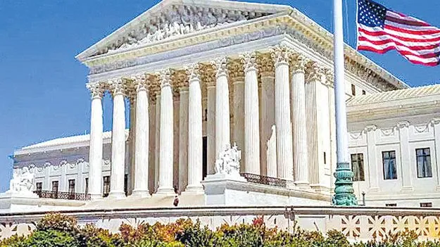 అమెరికా సుప్రీంకోర్టులో ట్రంప్‌నకు భారీ విజయం