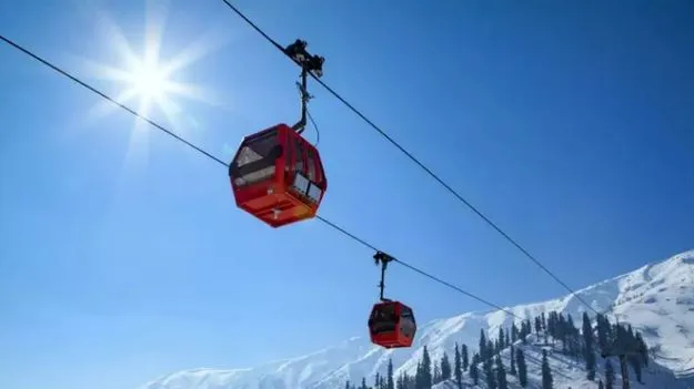 Manali: ఆకాశ మార్గంలో తెగిన కేబుల్‌ 