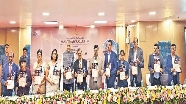 స్ఫూర్తిదాయకంగా సుప్రీంకోర్టు తీర్పులు  