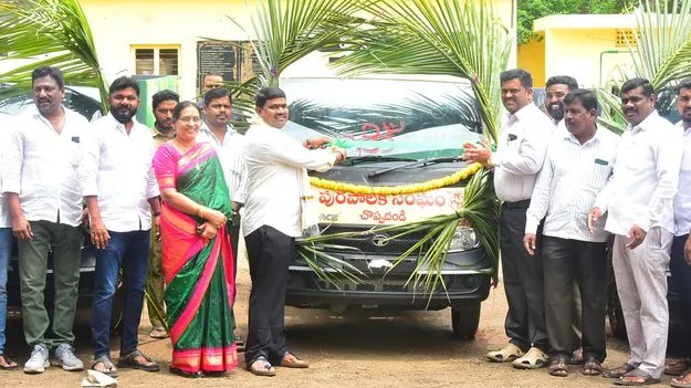  Karimnagar: పట్టణాభివృద్ధికి ప్రత్యేక కృషి: ఎమ్మెల్యే మేడిపల్లి సత్యం