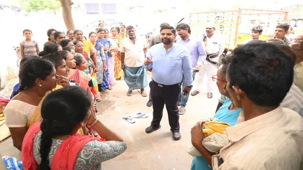 జిల్లాలో సరిపడా సన్నబియ్యం నిల్వలు
