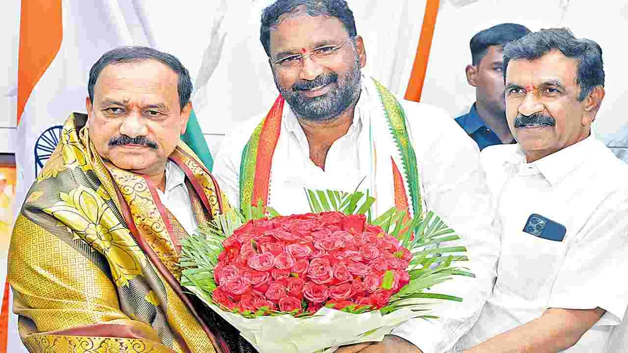 Vakiti Srihari: నా జీవితం ప్రజలకే అంకితం..
