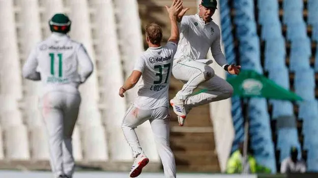 దక్షిణాఫ్రికా ఘనవిజయం