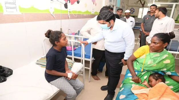 నిలకడగానే విద్యార్థుల ఆరోగ్యం 