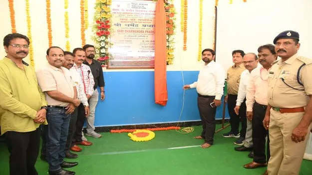 సంస్కారంతో మెదిలితే ఏదైన సాఽధించవచ్చు