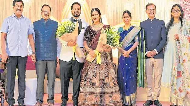  ఢిల్లీ బ్యూరో చీఫ్‌ కృష్ణారావు కుమారుడు అనిరుధ్‌-వైభవి వివాహ రిసెప్షన్‌ వేడుకలు