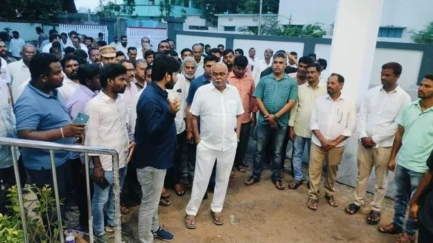 నియోజకవర్గానికి నేనే రాజు.. నేనే మంత్రి