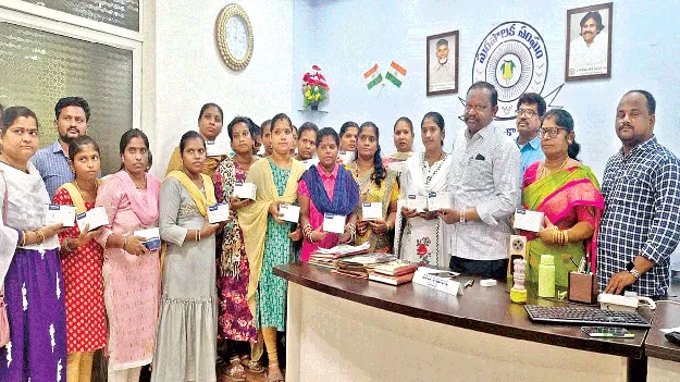 ప్రతి మహిళ పారిశ్రామికవేత్తగా ఎదగాలి 