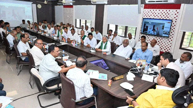 తోతాపురి టన్ను రూ.12 వేలు