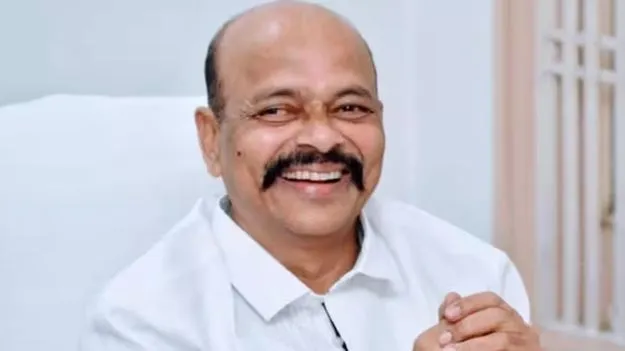 Konda Murali: ఇరువర్గాల వాదనలు విన్నాకే నిర్ణయం