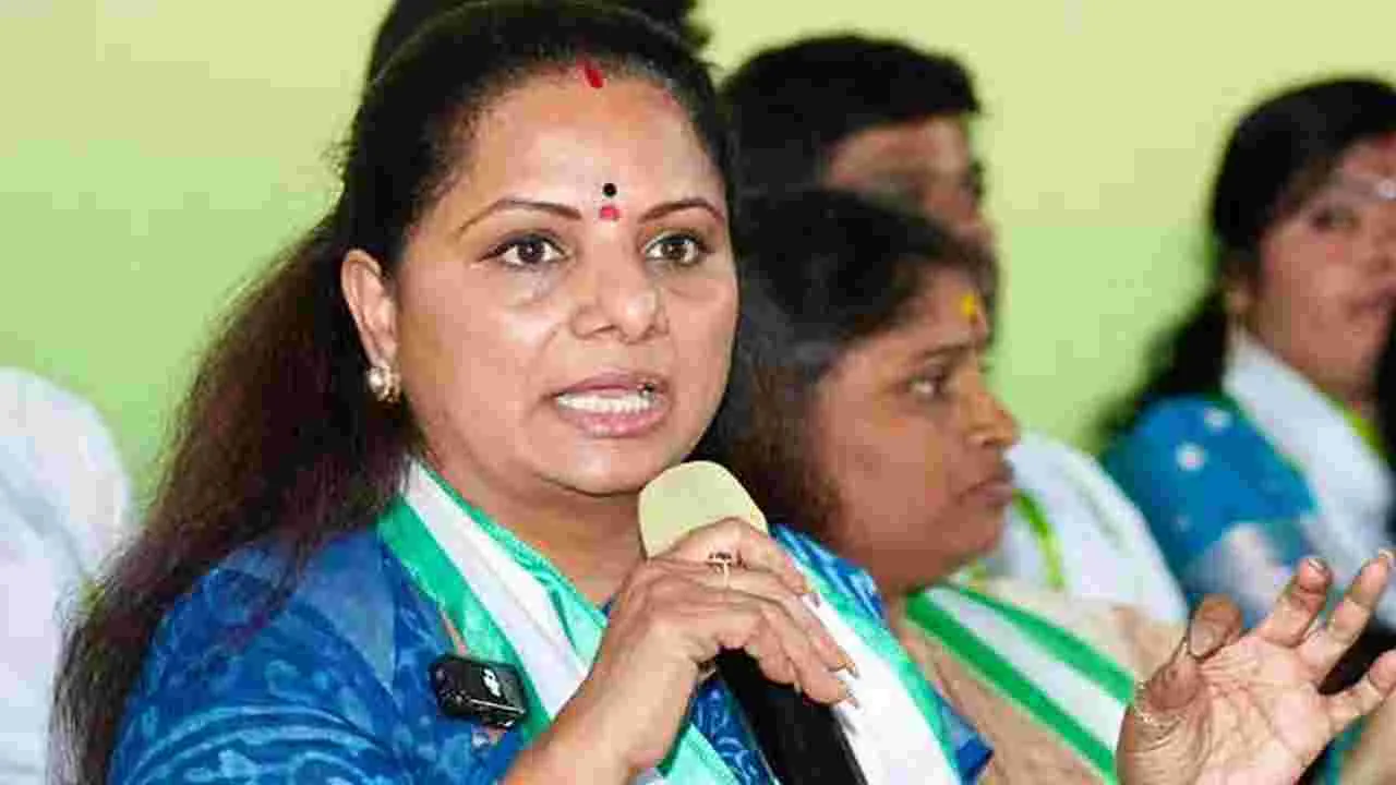 Kavitha: బీసీ రిజర్వేషన్ల కోసం 72 గంటల దీక్ష