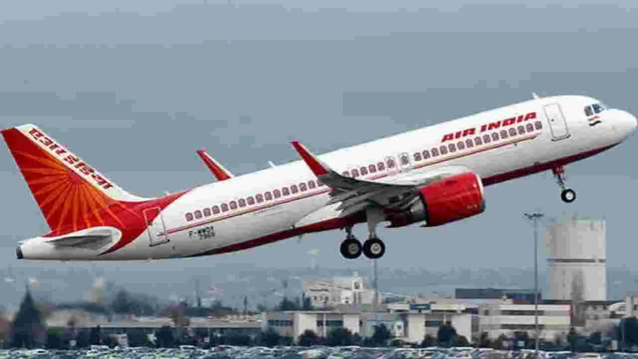 DGCA: ఆ ముగ్గురు అధికారులను తొలగించండి 