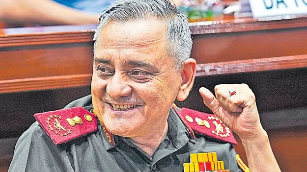 General Anil Chauhan: నిన్నటి ఆయుధాలతో.. నేటి యుద్ధం గెలవలేం!