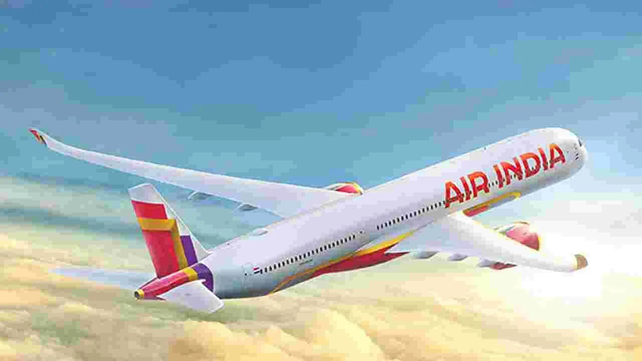 Air India: విమానం తలుపు నుంచి ‘బుస్సు’మంటూ చప్పుడు!