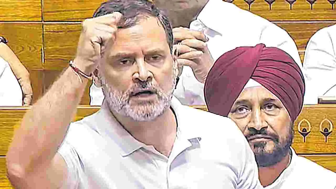 Rahul Gandhi: పాక్‌తో పోరాడే సంకల్పమే మీకు లేదు