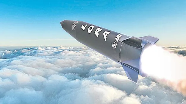 India Defence: భారత అమ్ములపొదిలోకి లోరా