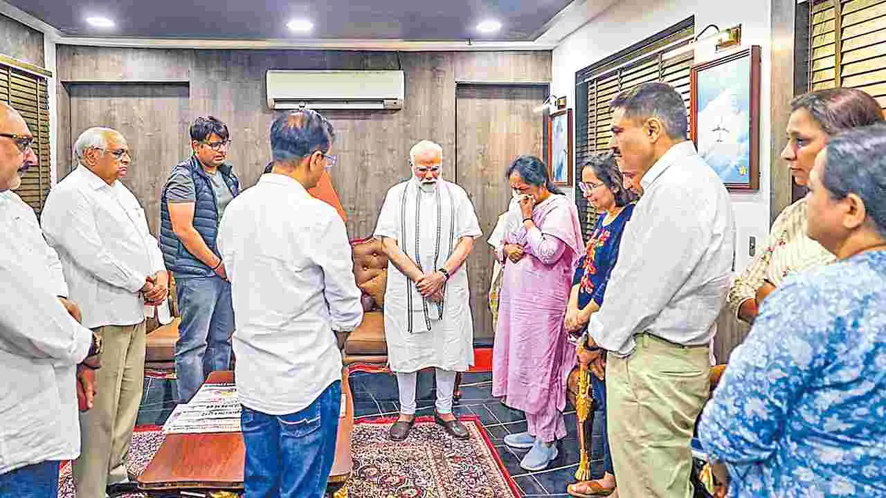 PM Modi: ఈ వినాశనం బాధాకరం
