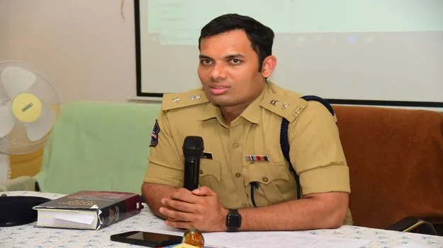 Karimnagar: శిక్షణను సద్వినియోగం చేసుకోవాలి: సీపీ గౌస్‌ ఆలం