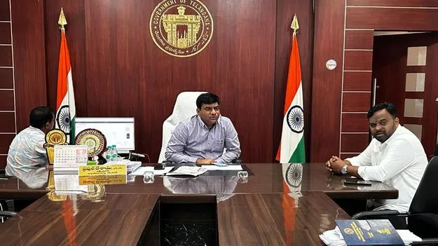 Karimnagar:   కేంద్ర గ్రంథాలయ భవన నిర్మాణ పనులు పూర్తి చేయాలి